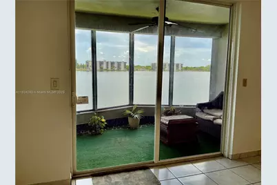 1160 NE 191st St #32, Miami, FL 33179 - Photo 6