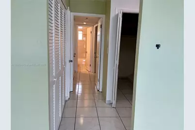 1160 NE 191st St #32, Miami, FL 33179 - Photo 16