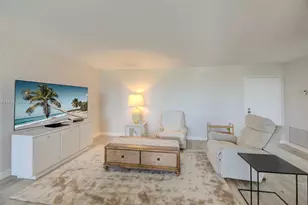 3210 SE 10th St, Pompano Beach, FL 33062 - Photo 6