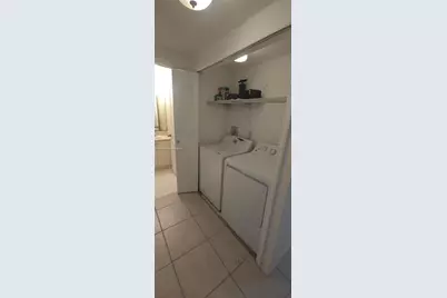 9300 Fontainebleau Blvd #E406, Miami, FL 33172 - Photo 30