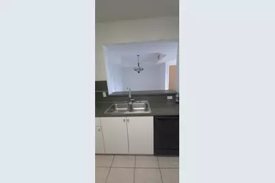9300 Fontainebleau Blvd #E406, Miami, FL 33172 - Photo 22