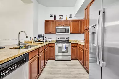 3340 Palomino Dr #211-2, Davie, FL 33024 - Photo 10