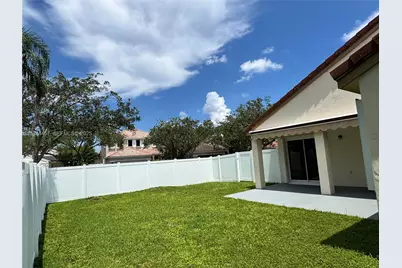 922 Falling Water Rd, Weston, FL 33326 - Photo 30
