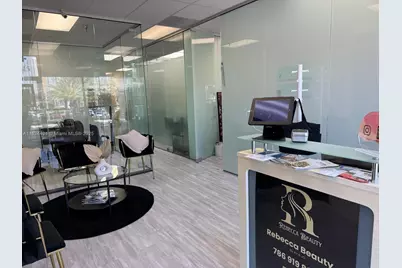 Spa Sunny Isles Collins Ave, Sunny Isles Beach, FL 33160 - Photo 4