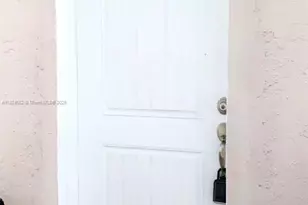 10261 NW 24th Ct, Sunrise, FL 33322 - Photo 6