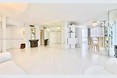 3530 Mystic Pointe Dr #506, Aventura, FL 33180 - Photo 22