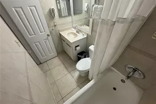 19201 Collins Ave, Sunny Isles Beach, FL 33160 - Photo 36