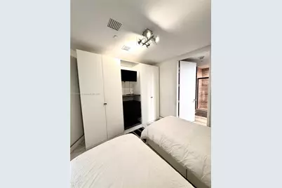 16001 Collins Ave #2403, Sunny Isles Beach, FL 33160 - Photo 38