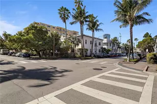 750 Pennsylvania Ave, Miami Beach, FL 33139 - Photo 2