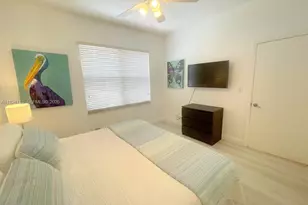 326 Harrison St, Hollywood, FL 33019 - Photo 20