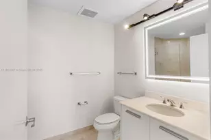 1060 Brickell Ave, Miami, FL 33131 - Photo 24