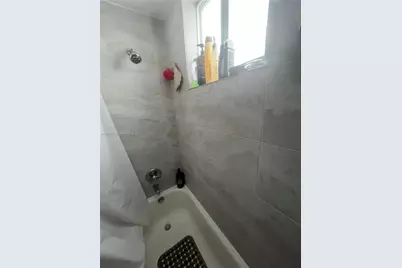 37 NW 19th Ave, Miami, FL 33125 - Photo 4