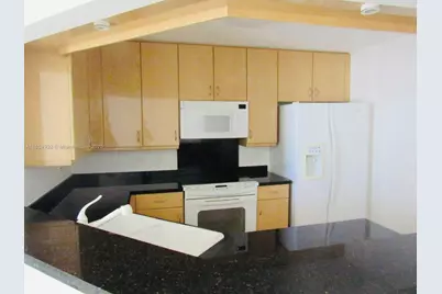 801 Brickell Key Blvd #807, Miami, FL 33131 - Photo 8