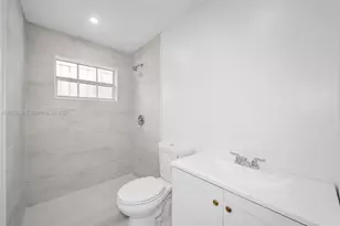 2125 NW 91st St, Miami, FL 33147 - Photo 8