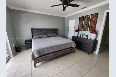 5328 W 26th Ave #112, Hialeah, FL 33016 - Photo 22