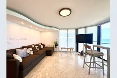 15645 Collins Ave #706, Sunny Isles Beach, FL 33160 - Photo 12