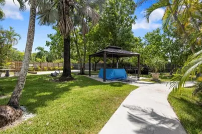 17975 SW 232nd St, Miami, FL 33170 - Photo 44