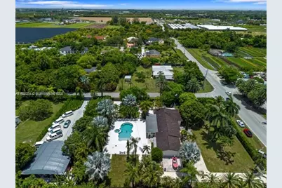 17975 SW 232nd St, Miami, FL 33170 - Photo 10