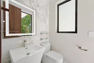 1311 Stillwater Dr, Miami Beach, FL 33141 - Photo 24