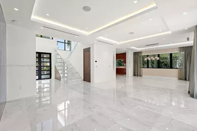 1311 Stillwater Dr, Miami Beach, FL 33141 - Photo 10