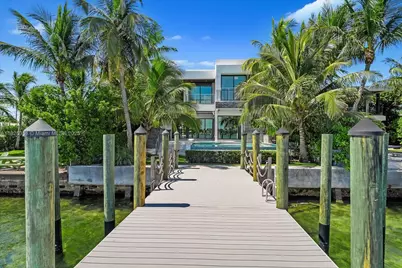 1311 Stillwater Dr, Miami Beach, FL 33141 - Photo 16