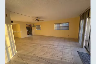 12950 SW 13th St #301D, Pembroke Pines, FL 33027 - Photo 8