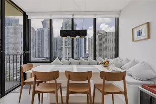 520 Brickell Key Dr, Miami, FL 33131 - Photo 2