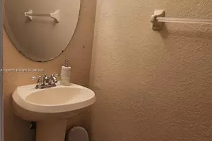 14111 SW 49th St, Miramar, FL 33027 - Photo 10