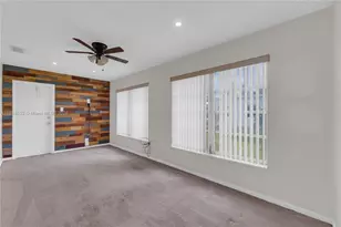 6915 NW 17th St, Margate, FL 33063 - Photo 4