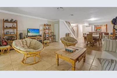 3538 Estepona Ave #D-2, Doral, FL 33178 - Photo 12