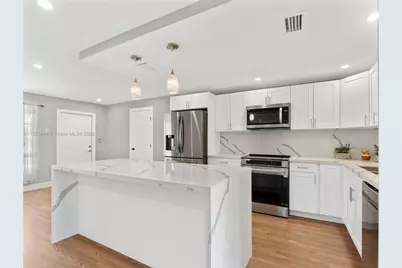 2991 NW 1st Dr, Pompano Beach, FL 33064 - Photo 4