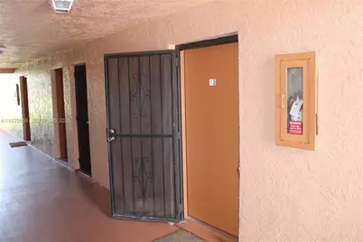 7201 Miami Lakes Dr #B13, Miami Lakes, FL 33014 - Photo 6