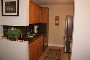 7201 Miami Lakes Dr, Miami Lakes, FL 33014 - Photo 4