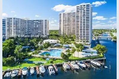 2500 Parkview Dr #405, Hallandale Beach, FL 33009 - Photo 2