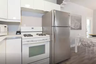 1325 Meridian Ave, Miami Beach, FL 33139 - Photo 22