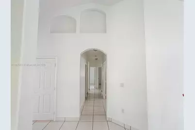 25 Ludlam Dr, Miami Springs, FL 33166 - Photo 8