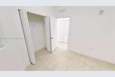 260 NW 109th Ave #214, Miami, FL 33172 - Photo 6