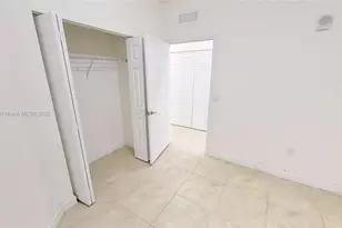 260 NW 109th Ave, Miami, FL 33172 - Photo 6