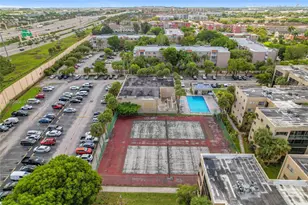 8635 NW 8th St, Miami, FL 33126 - Photo 24