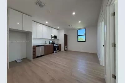 1037 NW 2nd St, Miami, FL 33128 - Photo 78