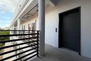 1037 NW 2nd St, Miami, FL 33128 - Photo 40