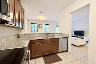 10600 NW 88th St, Doral, FL 33178 - Photo 8