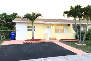 6710 SW 18th Ct, North Lauderdale, FL 33068 - Photo 2