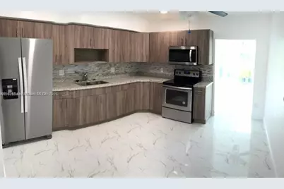 6710 SW 18th Ct, North Lauderdale, FL 33068 - Photo 6