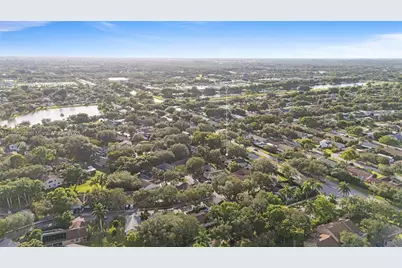 50 Forest Cir, Cooper City, FL 33026 - Photo 20