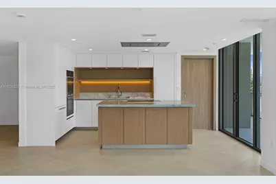 1135 103rd St #408, Bay Harbor Islands, FL 33154 - Photo 4