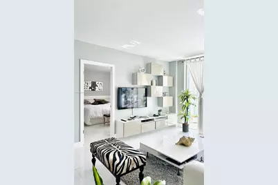 19390 Collins Ave #911, Sunny Isles Beach, FL 33160 - Photo 4
