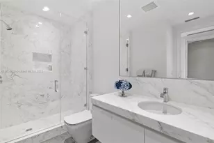 17901 Collins Ave, Sunny Isles Beach, FL 33160 - Photo 38