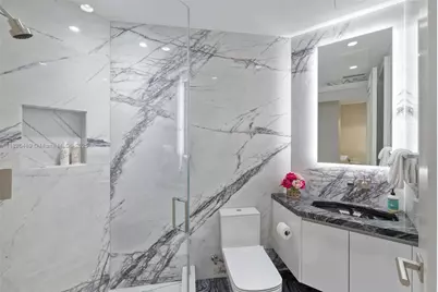 17901 Collins Ave #3003, Sunny Isles Beach, FL 33160 - Photo 34