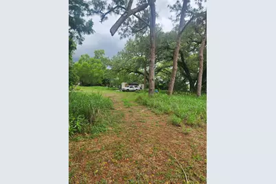 14 Dr NW Dr, Miami, FL 33167 - Photo 4